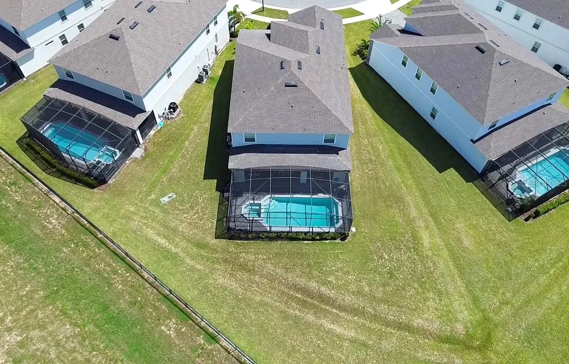 2290 LELANI CIR