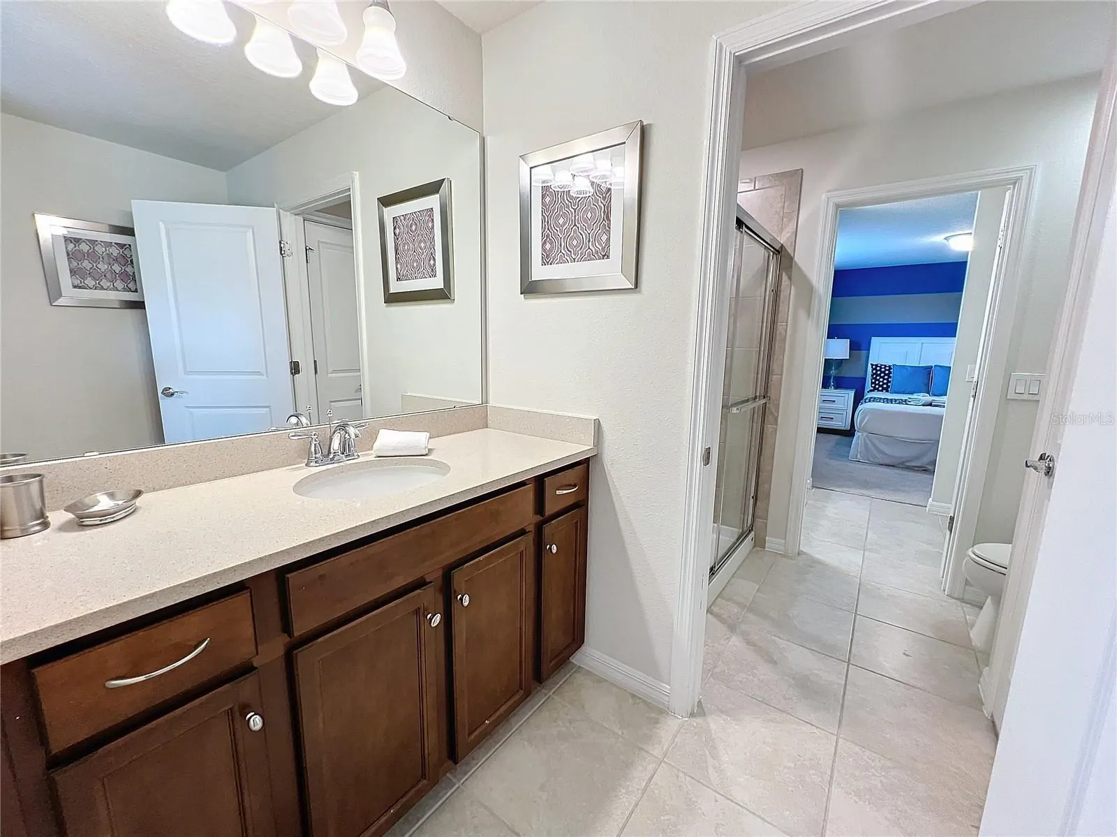 2290 LELANI CIR