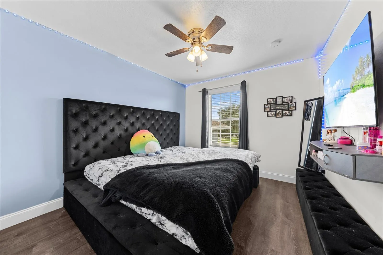4301 PRESIDIO WAY