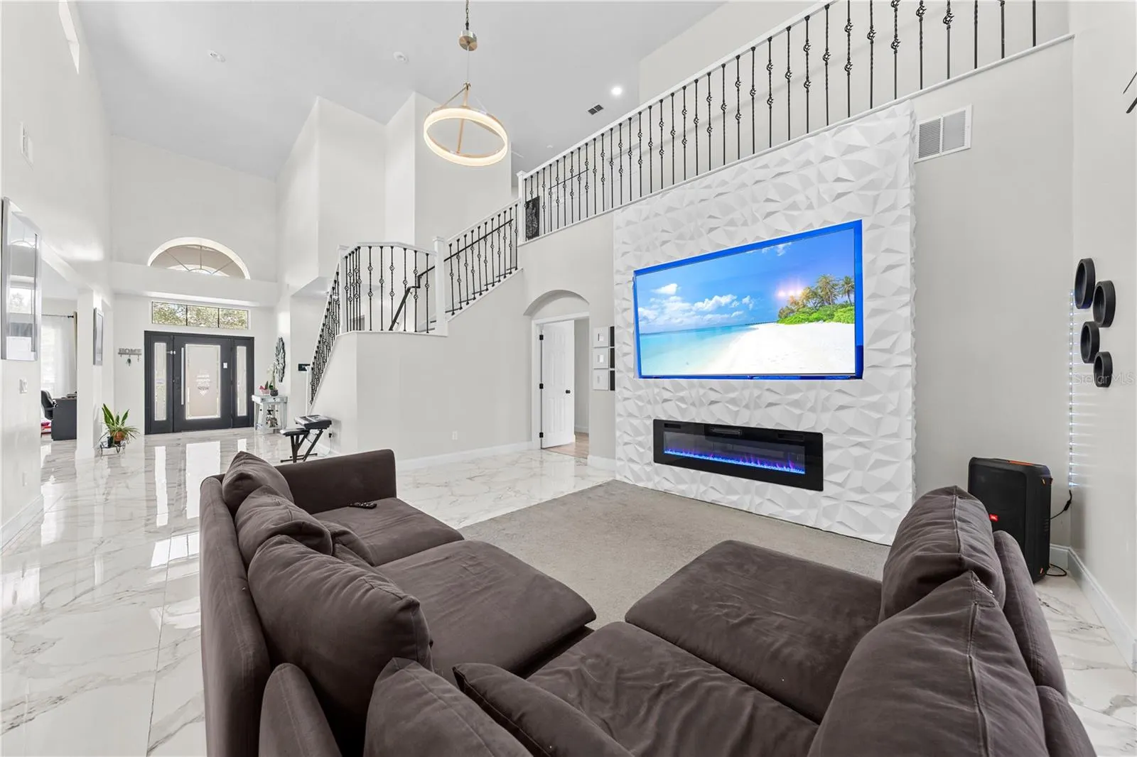 4301 PRESIDIO WAY