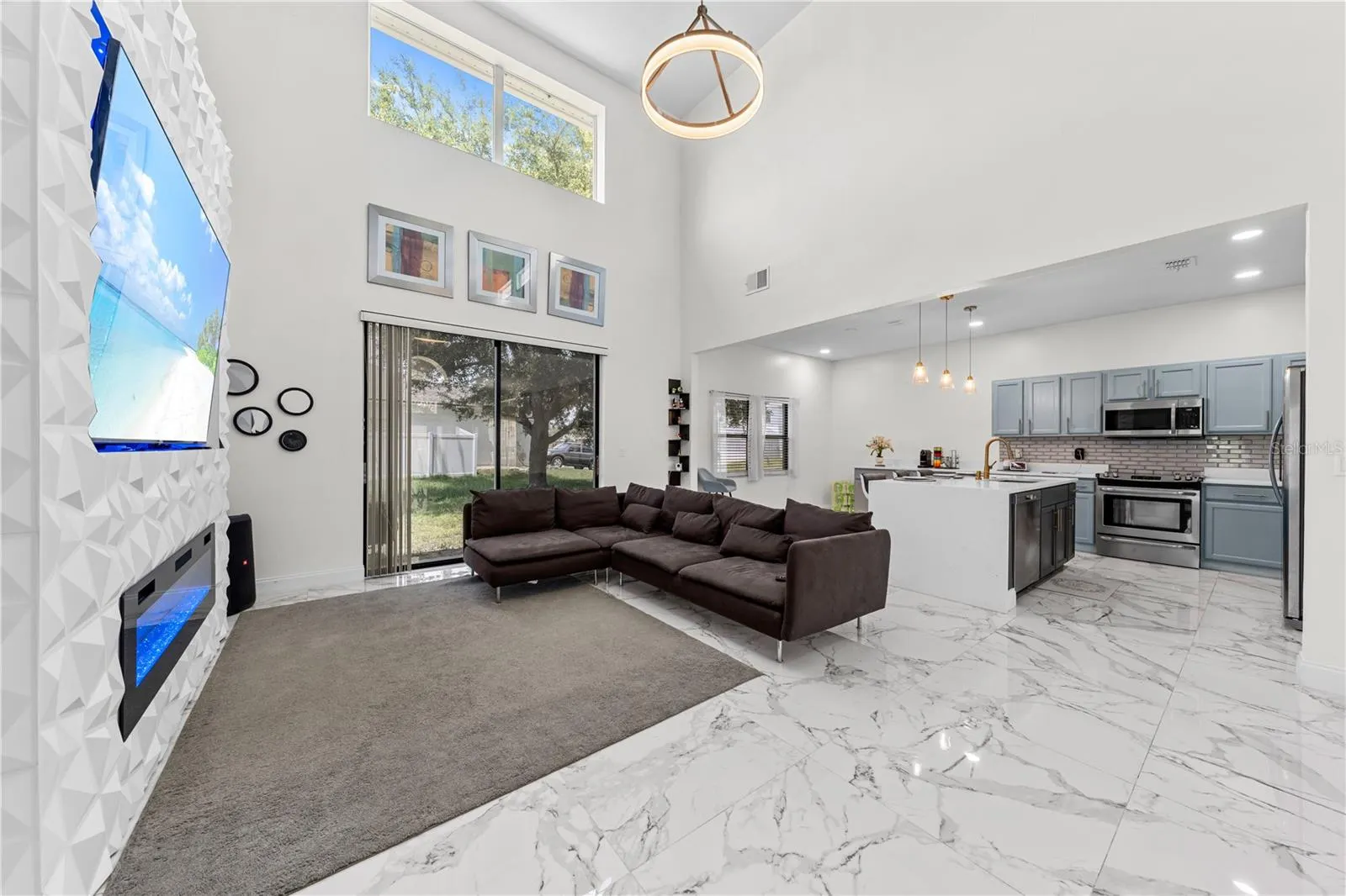 4301 PRESIDIO WAY