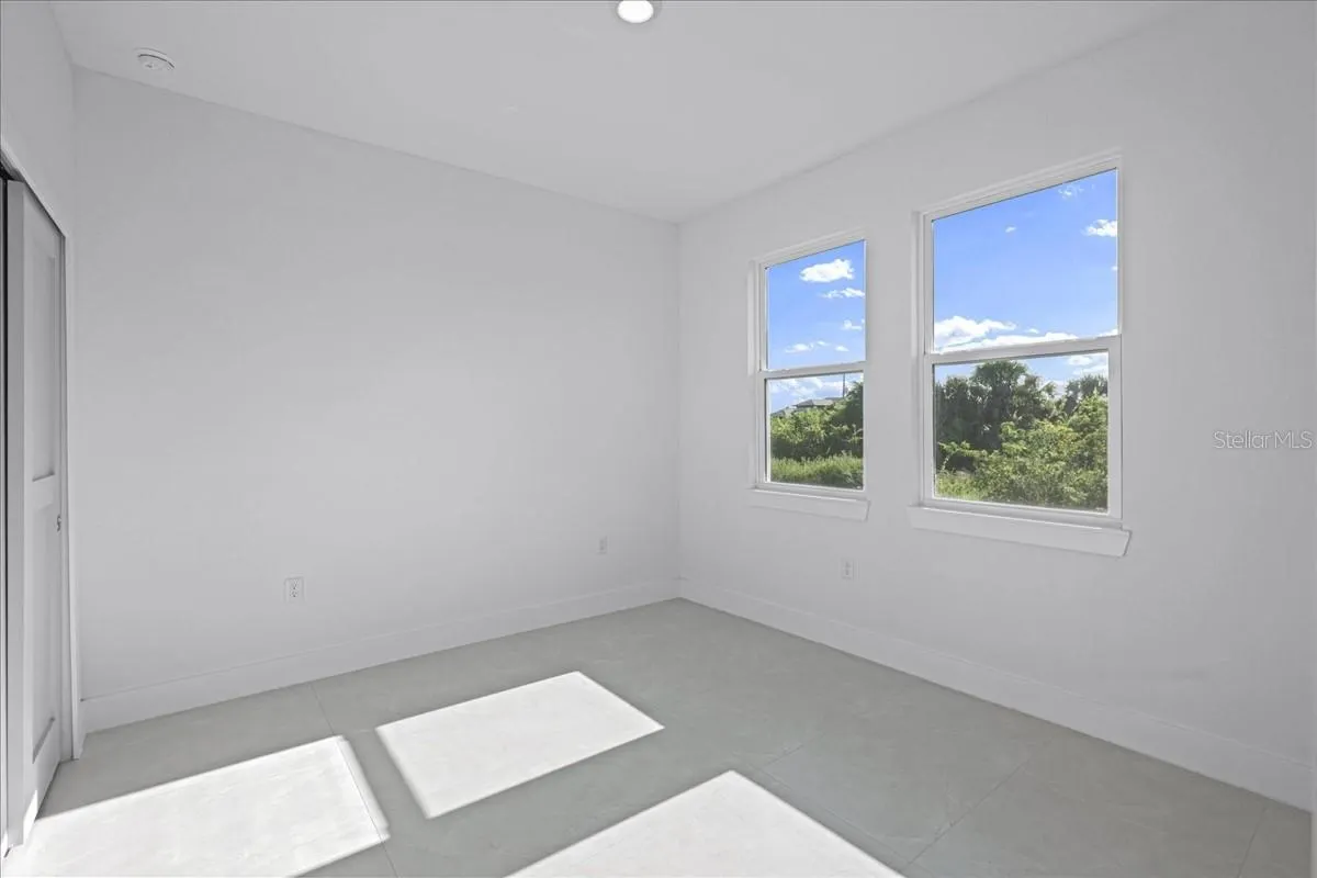 8181 TECUMSEH CIR