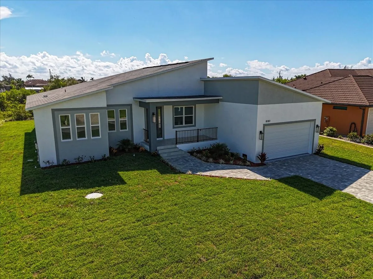 8181 TECUMSEH CIR