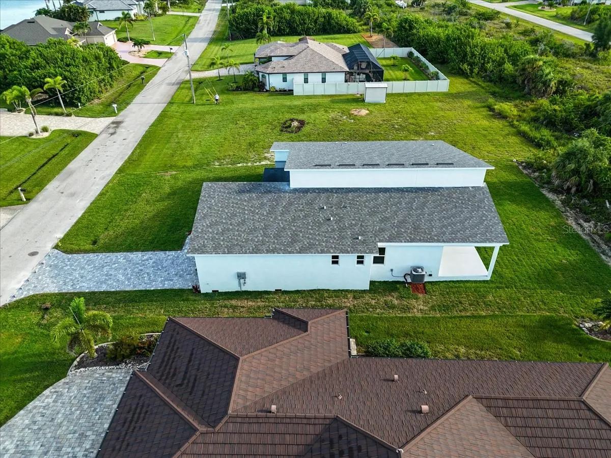 8181 TECUMSEH CIR