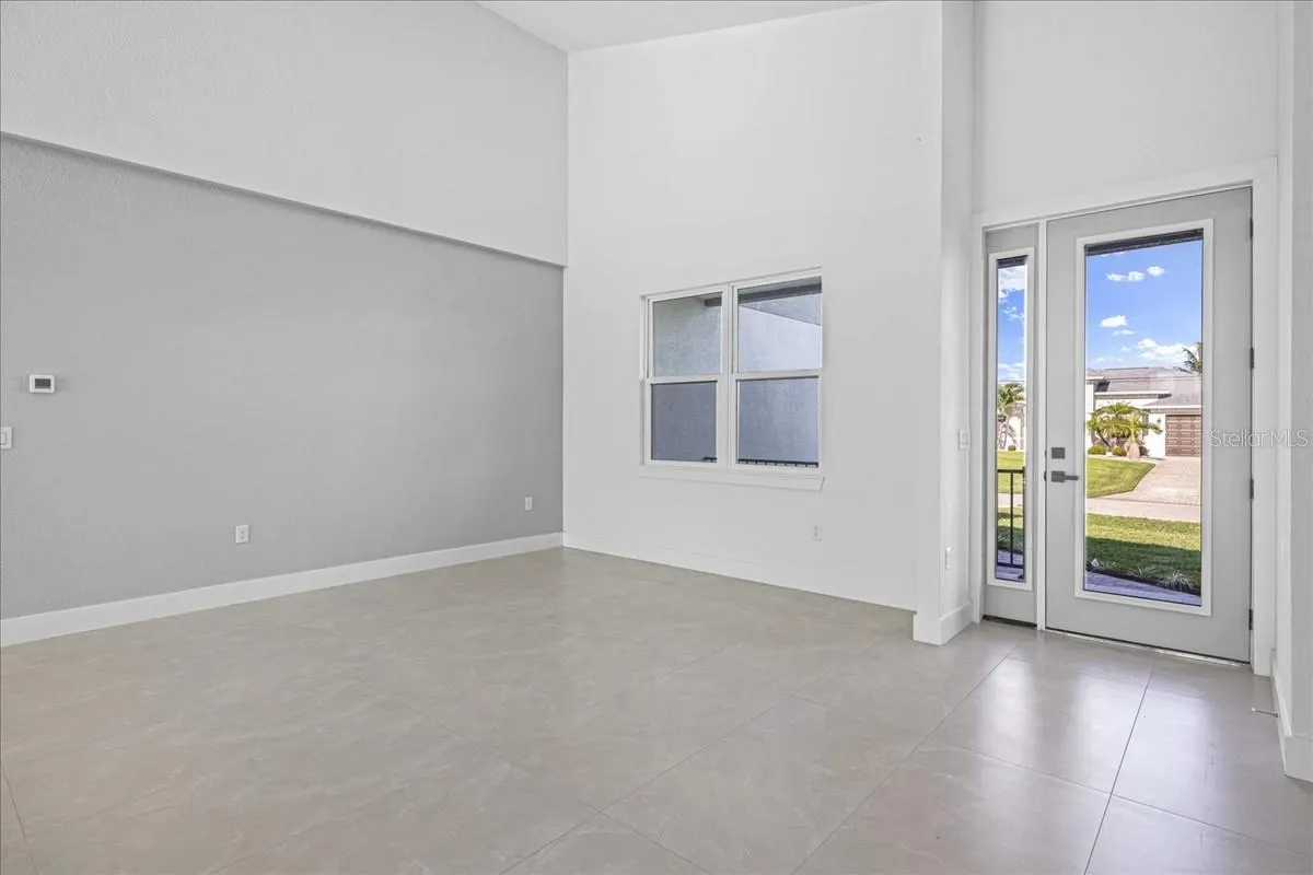 8181 TECUMSEH CIR