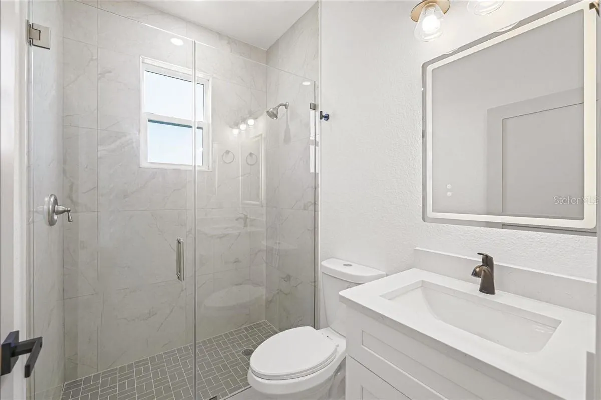 8181 TECUMSEH CIR