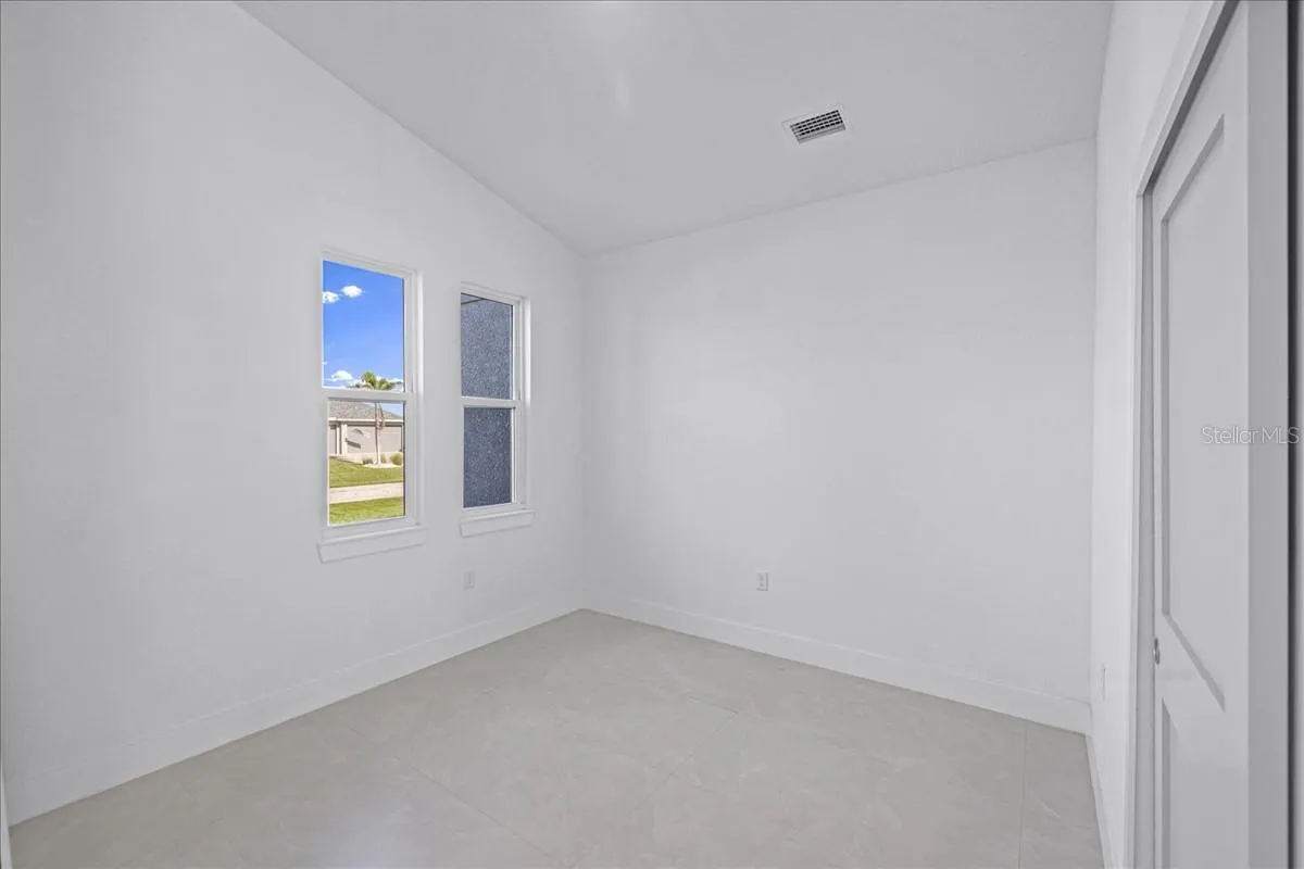 8181 TECUMSEH CIR