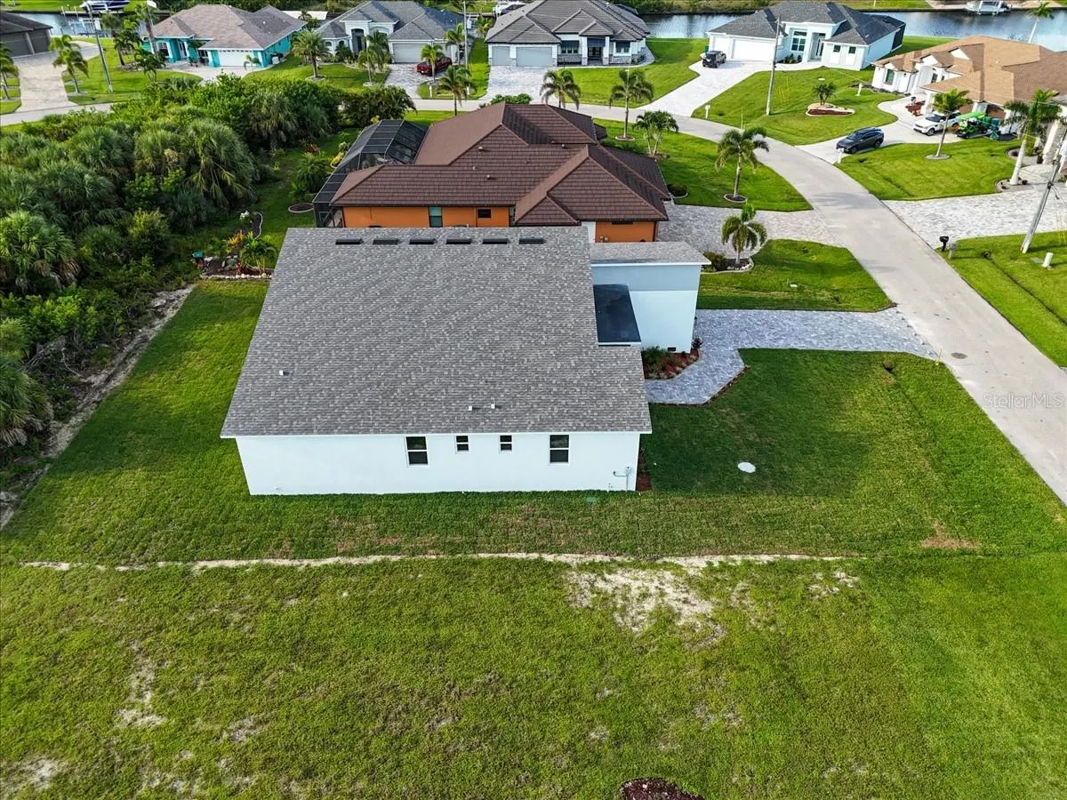 8181 TECUMSEH CIR