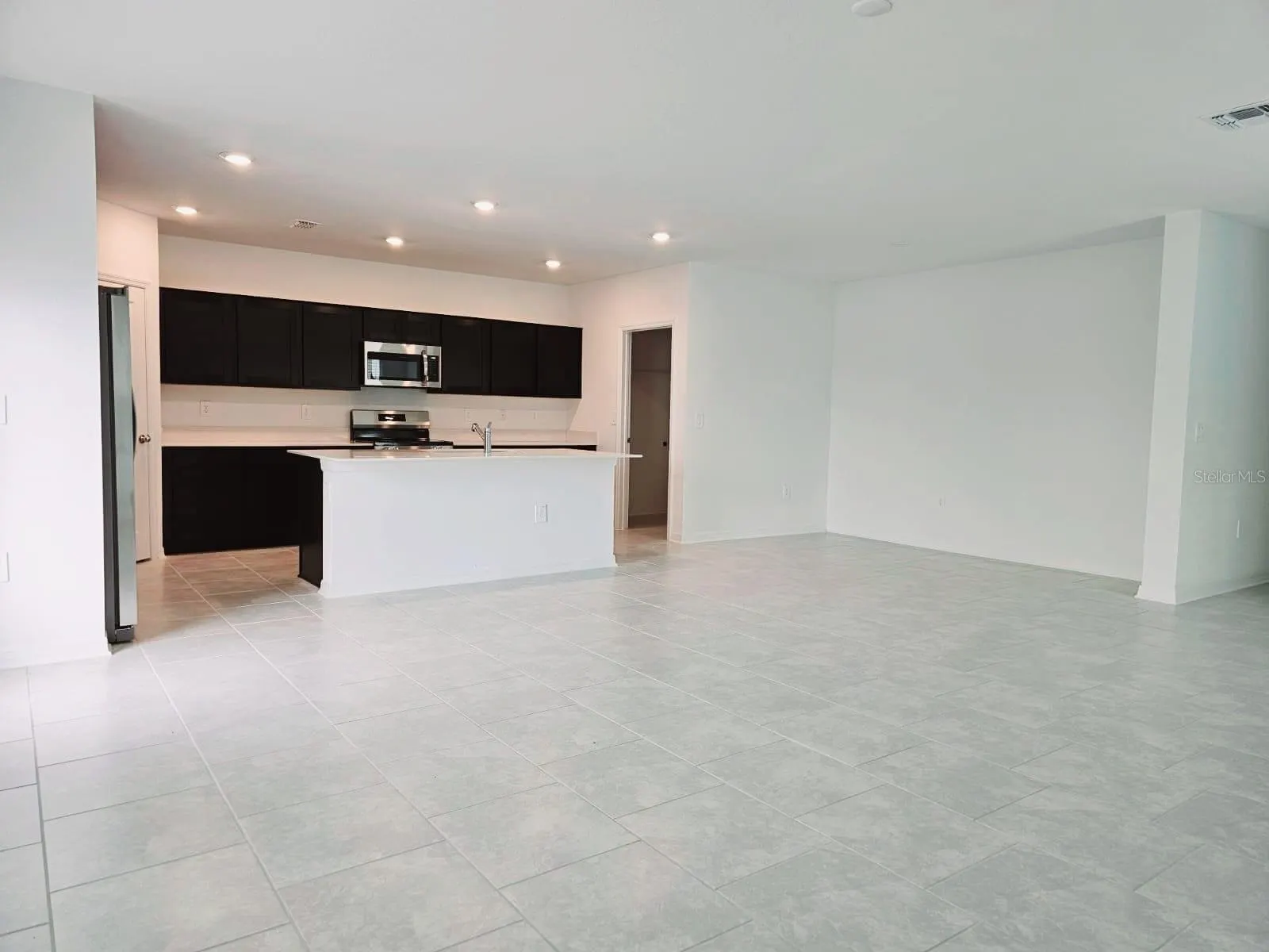 1454 AUSTIN