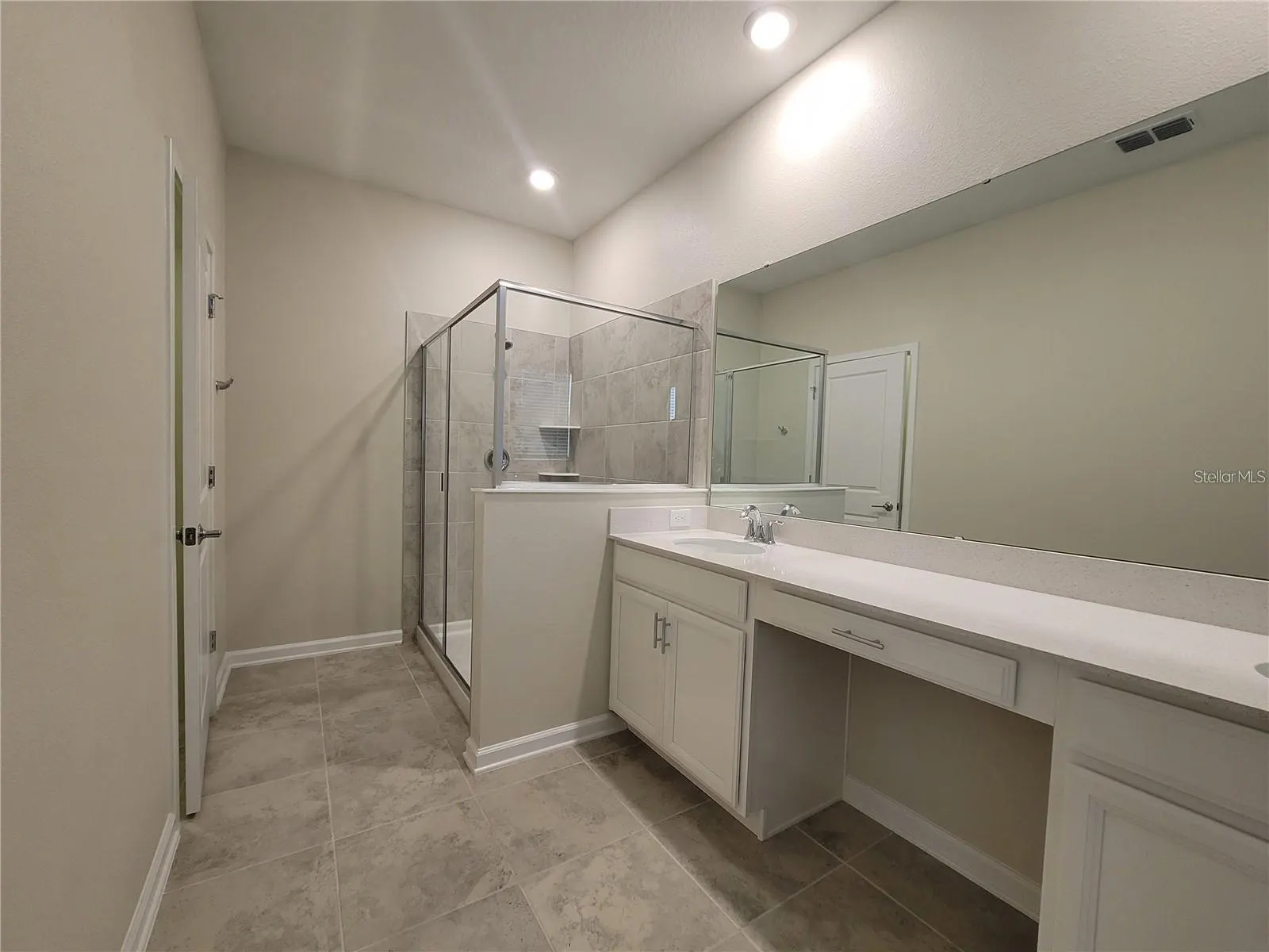 5579 BAKEWELL PL