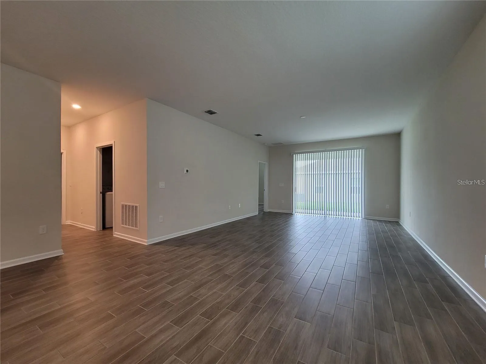 5579 BAKEWELL PL