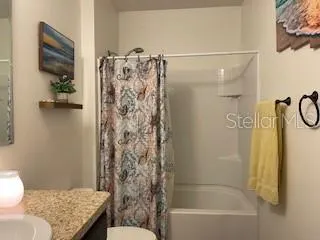 175 BELLA DR