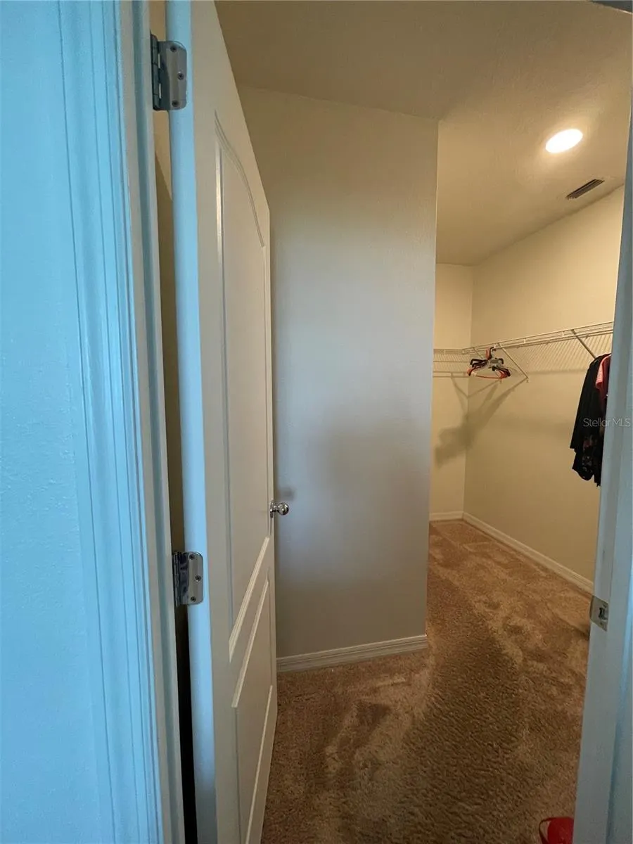 175 BELLA DR