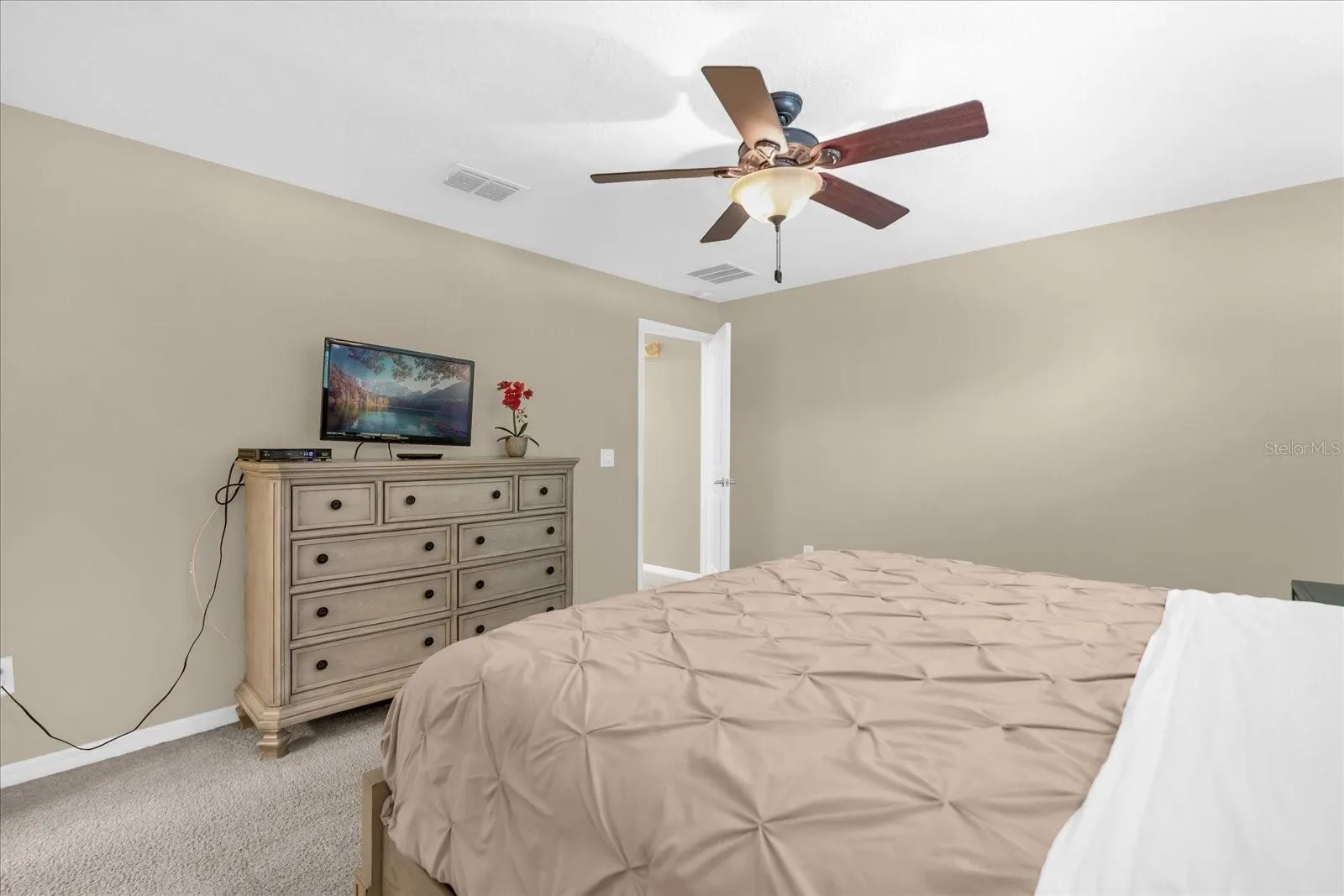 4796 CLOCK TOWER DR