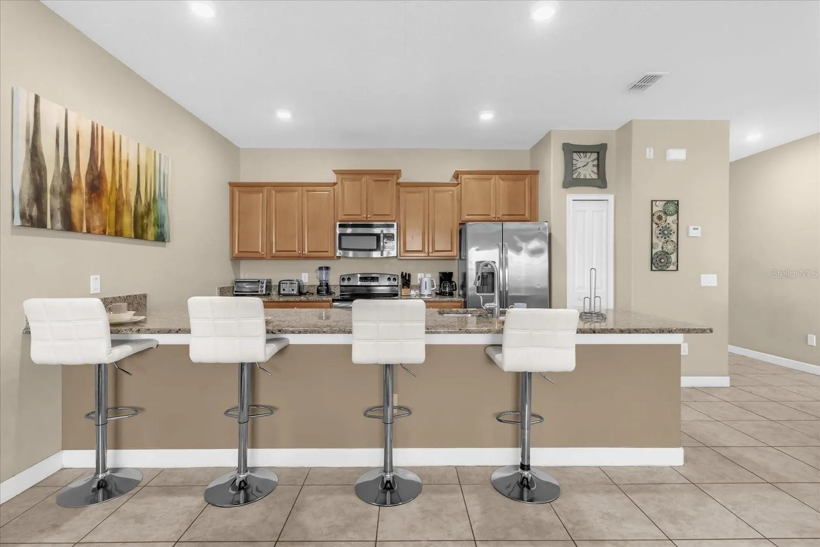 4796 CLOCK TOWER DR
