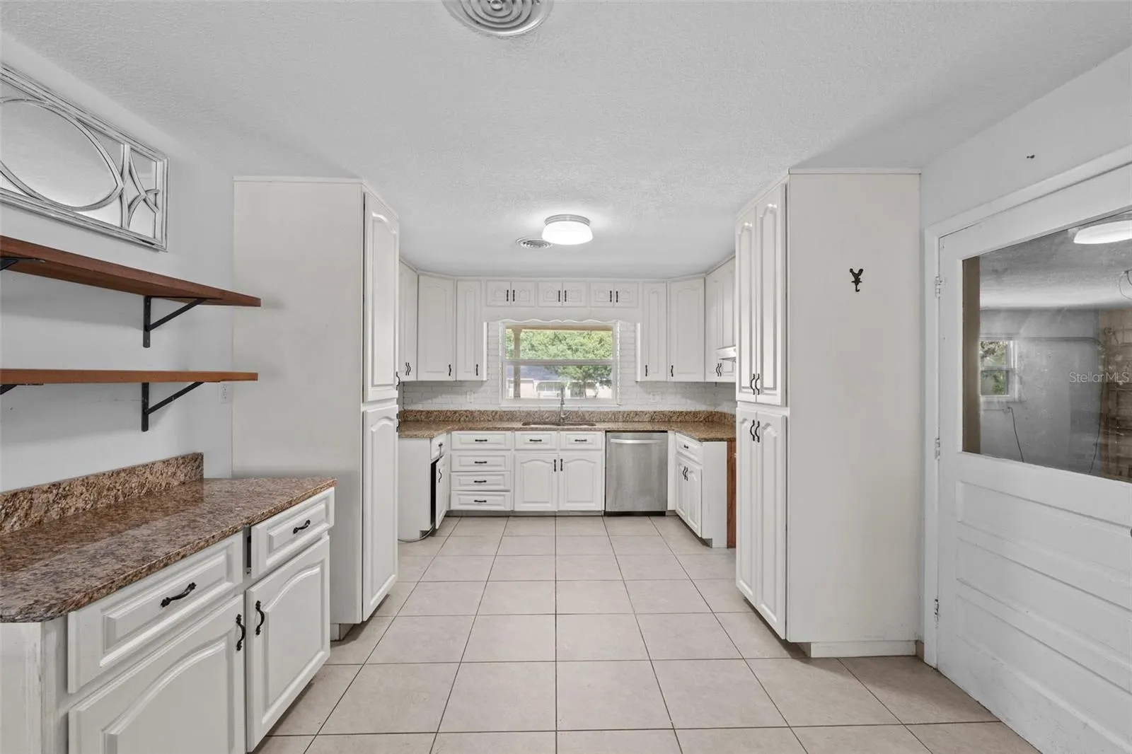1232 SE 40TH CT