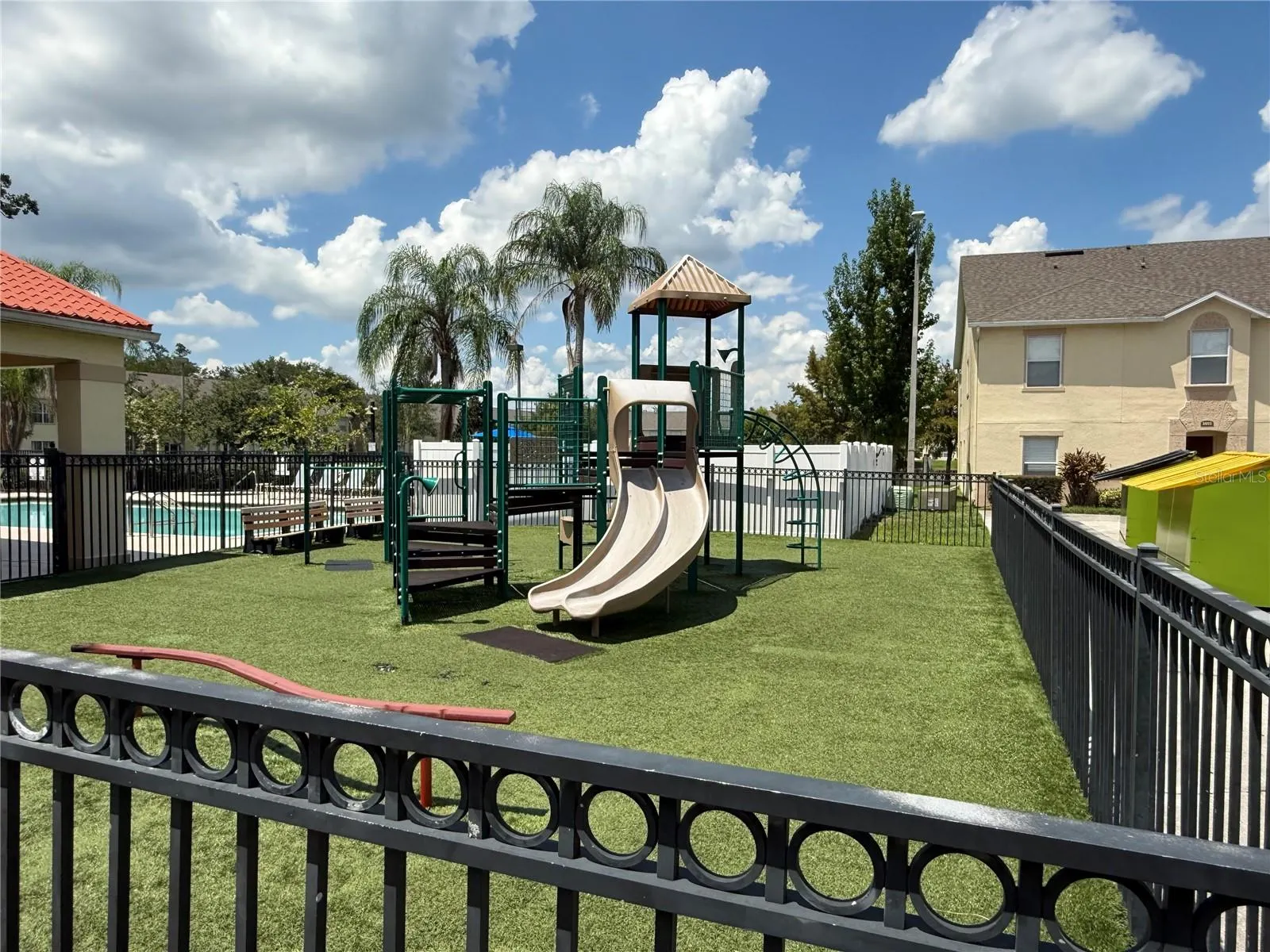 2724 CLUB CORTILE CIR #B, #B