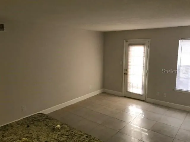 4401 THORNBRIAR LN #103, #103