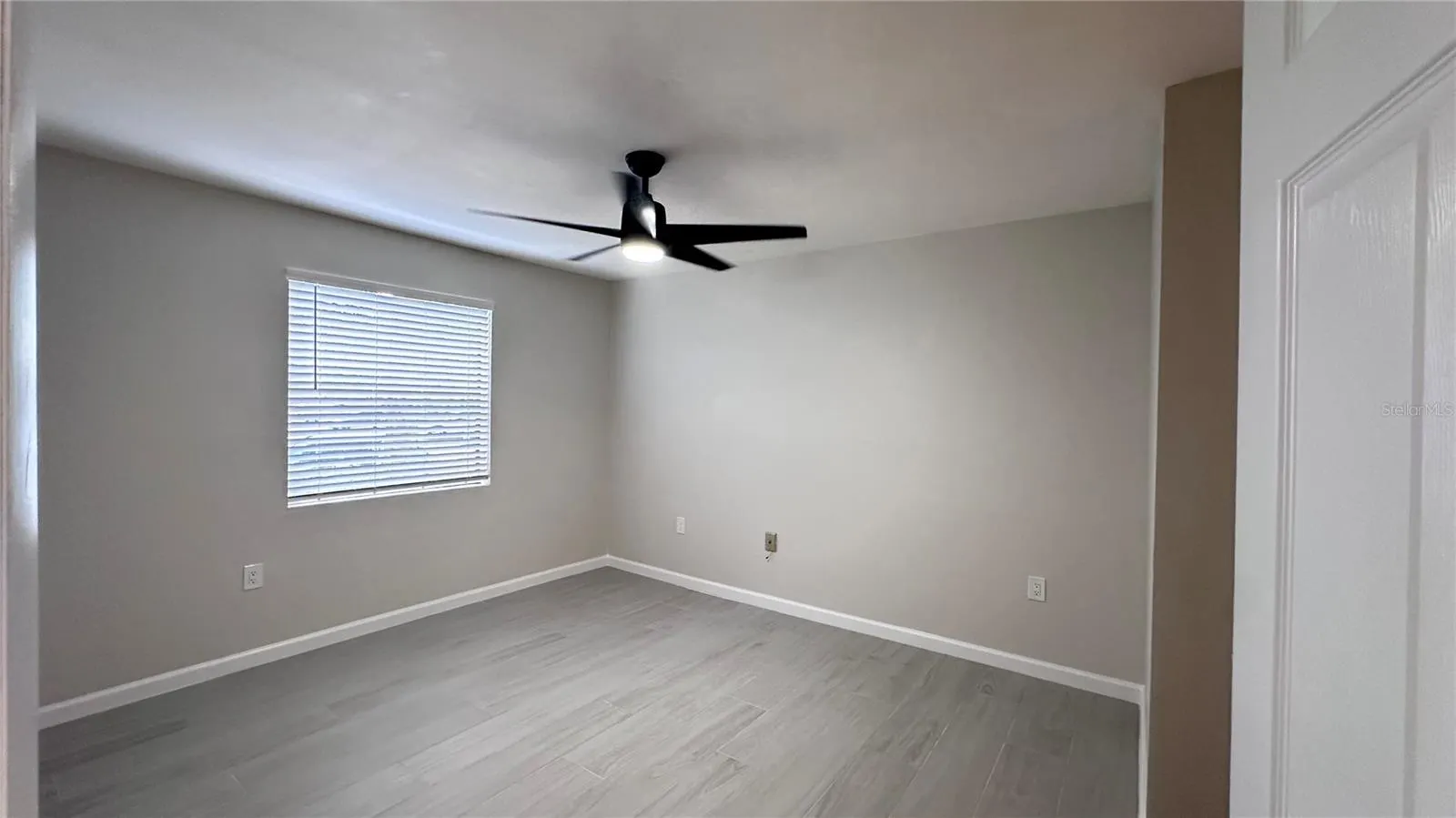 3016 PARKWAY BLVD #101, #101