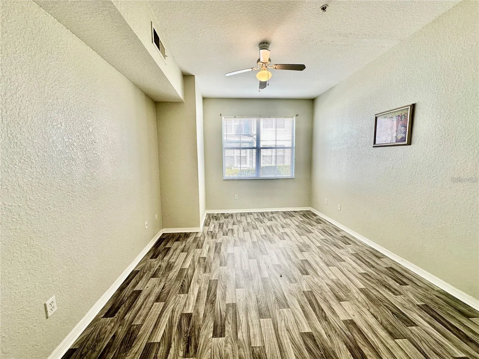 4019 VENETIAN BAY DR #105, #105