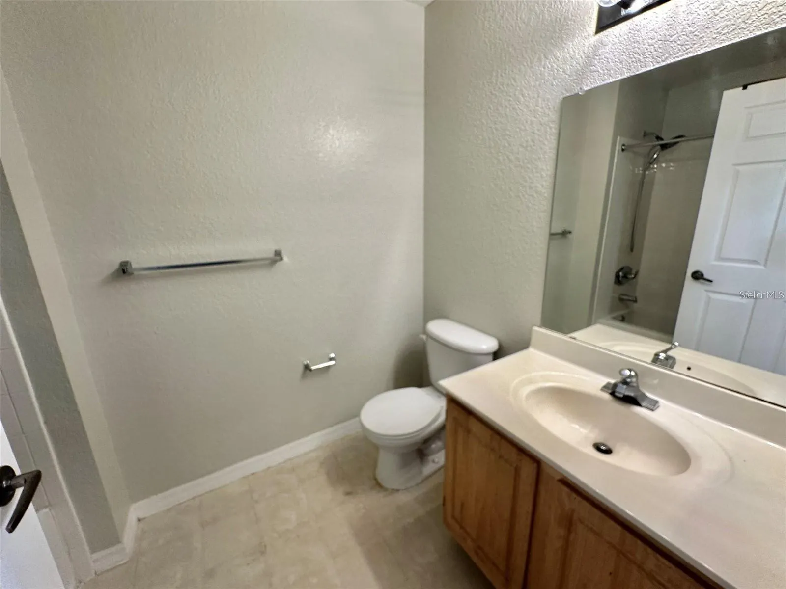 4019 VENETIAN BAY DR #105, #105