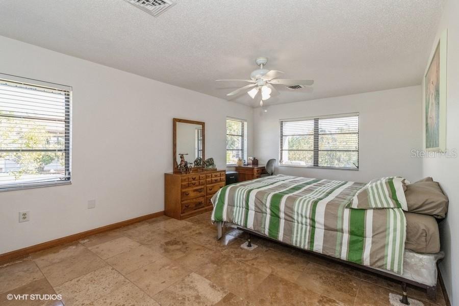 270 BRIGHTON CT