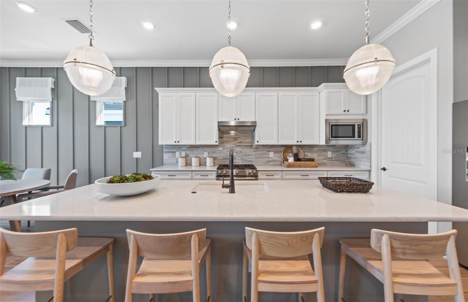 10024 CORAL SHORE DR