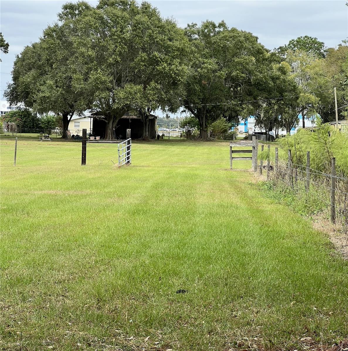 8105 STATE ROAD 33 N