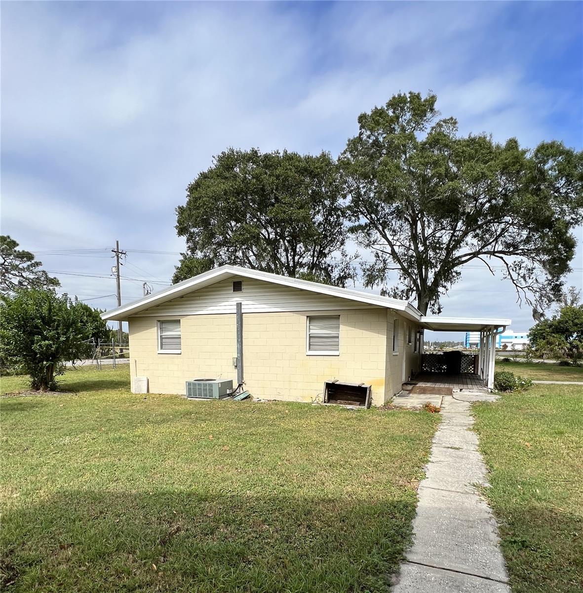 8105 STATE ROAD 33 N