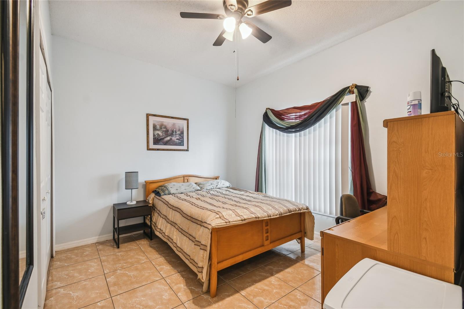 2703 PEARL CT