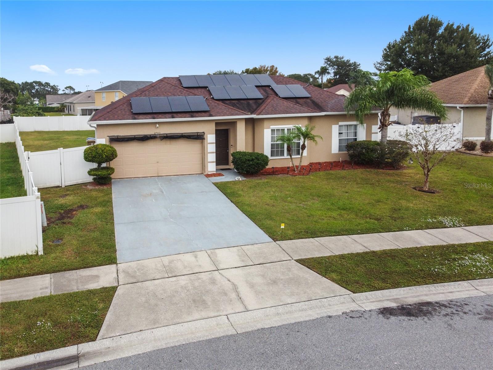 2703 PEARL CT