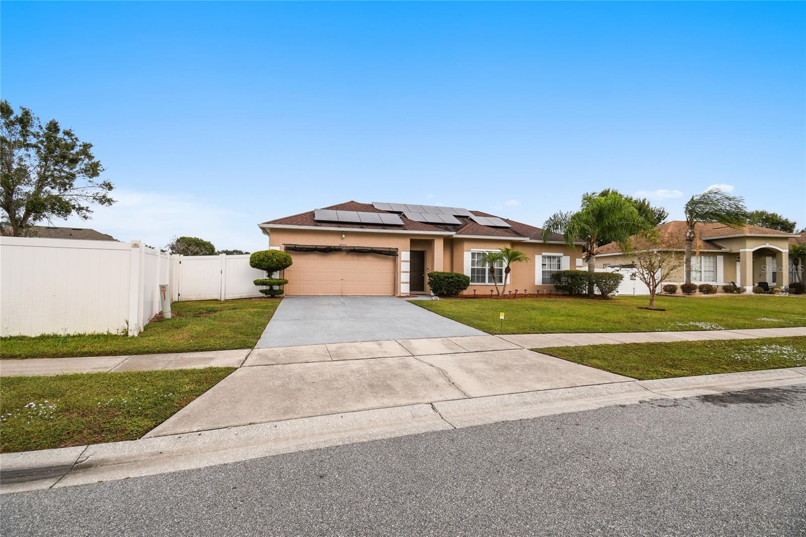 2703 PEARL CT