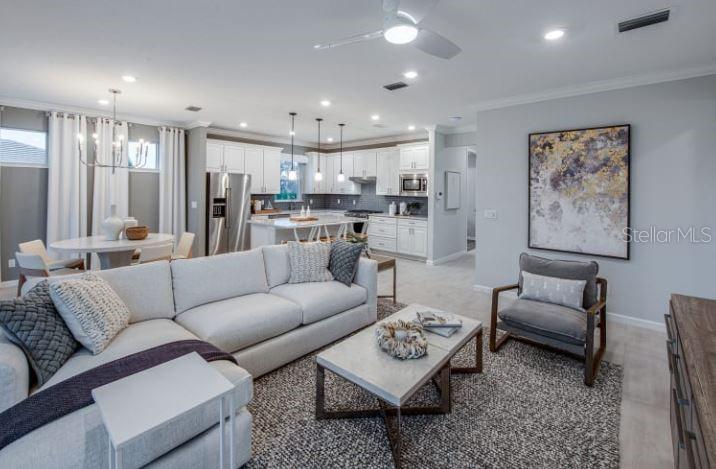 10121 BEACHWALK DR