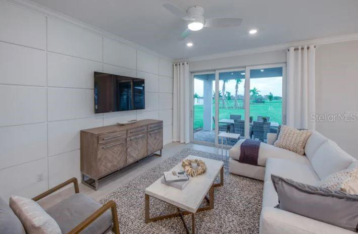 10121 BEACHWALK DR
