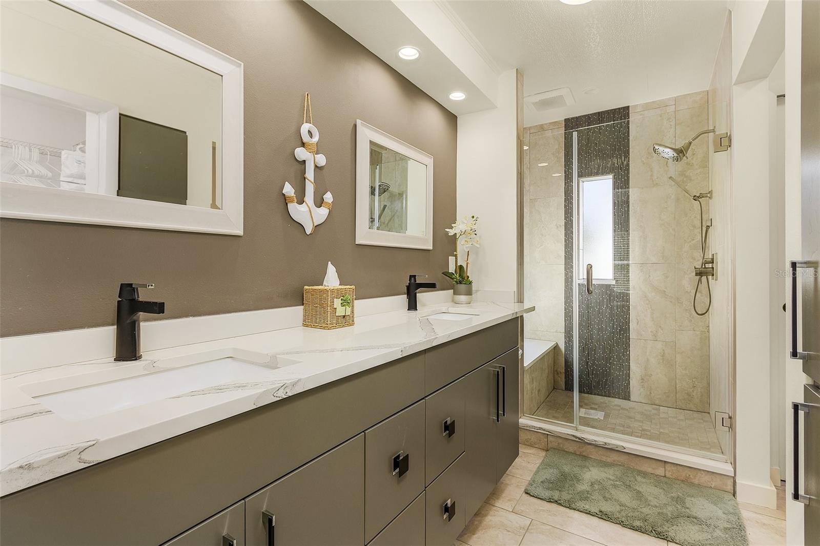 426 VILLA NUEVA CIR