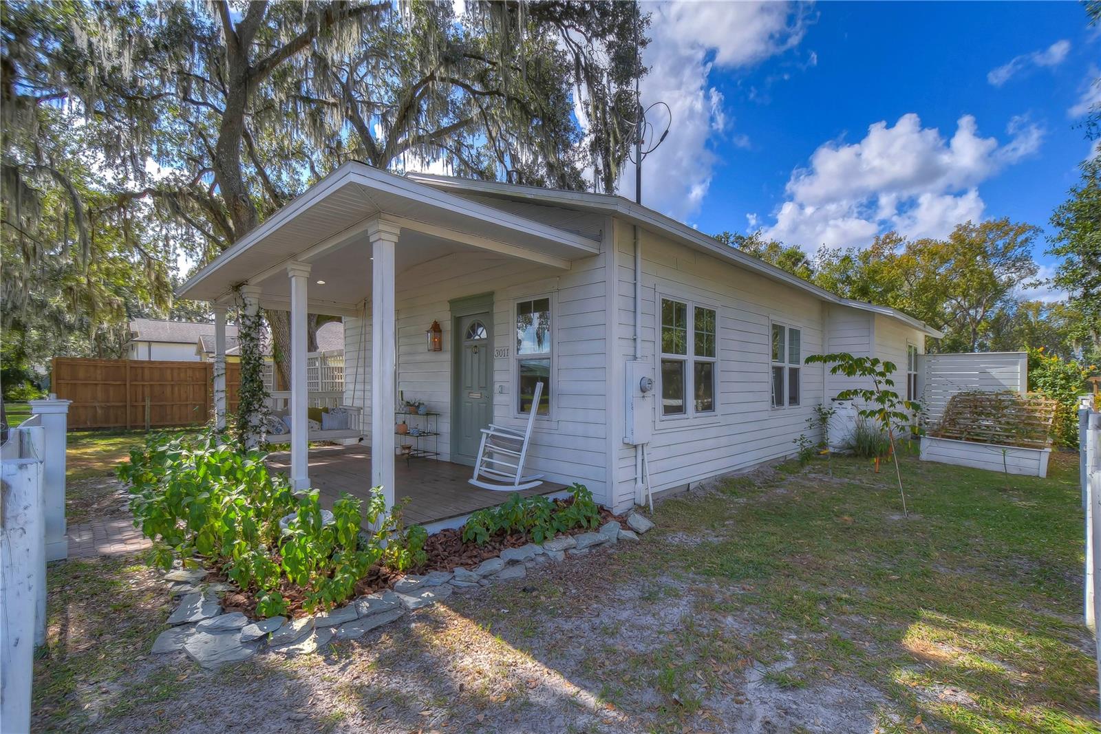 3011 LEWIS RD