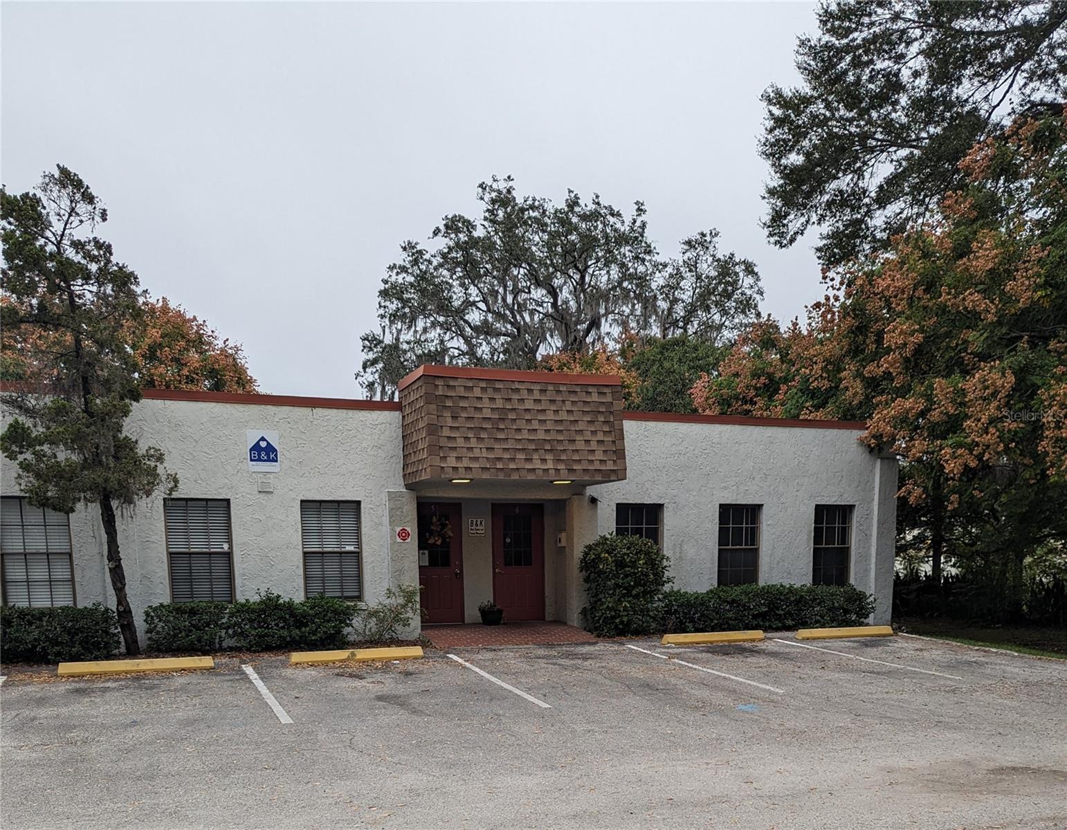 131 N MOON AVE