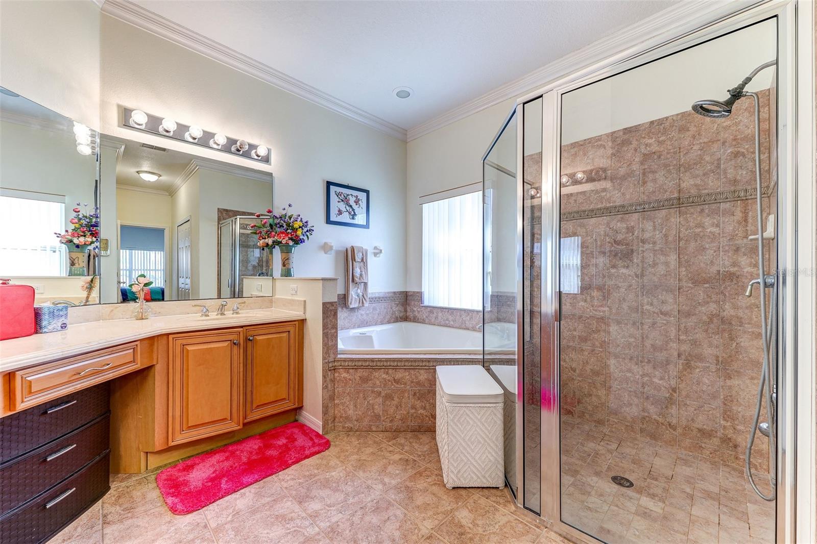 2121 MAJESTIC EAGLE PL