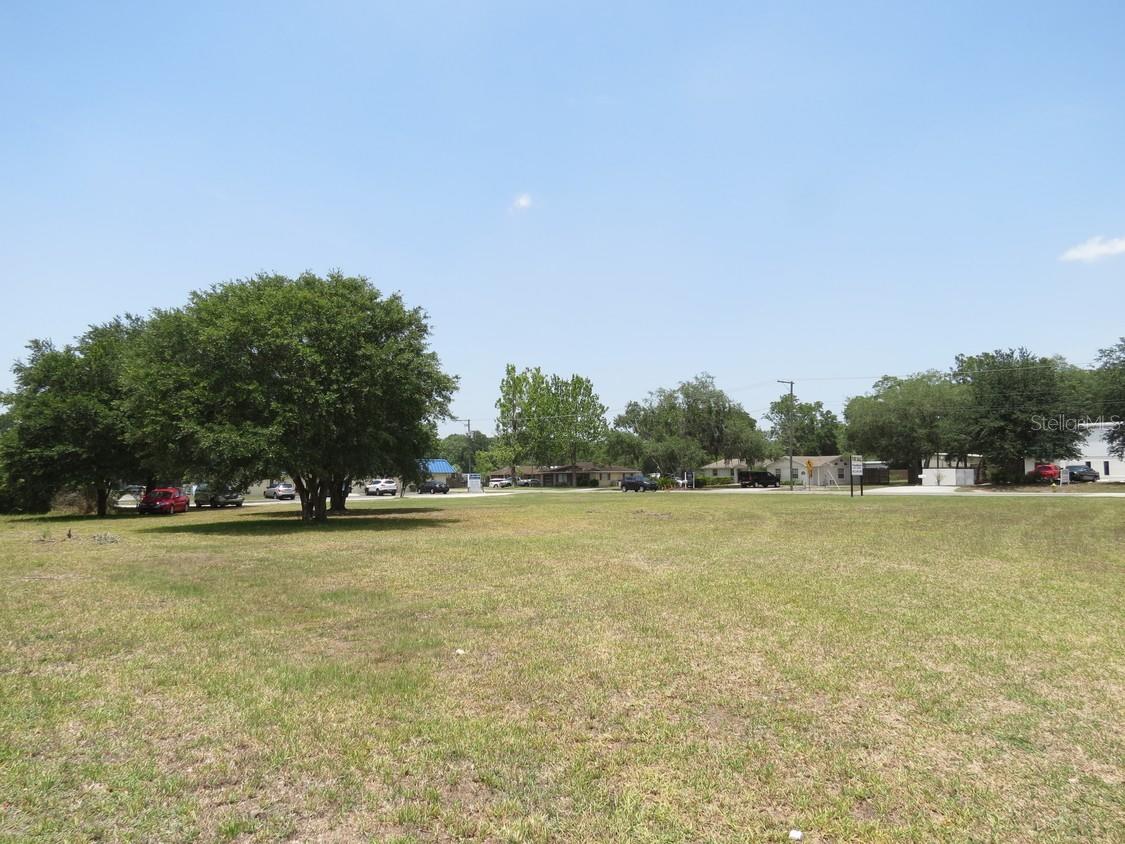 2400 AIRPORT RD