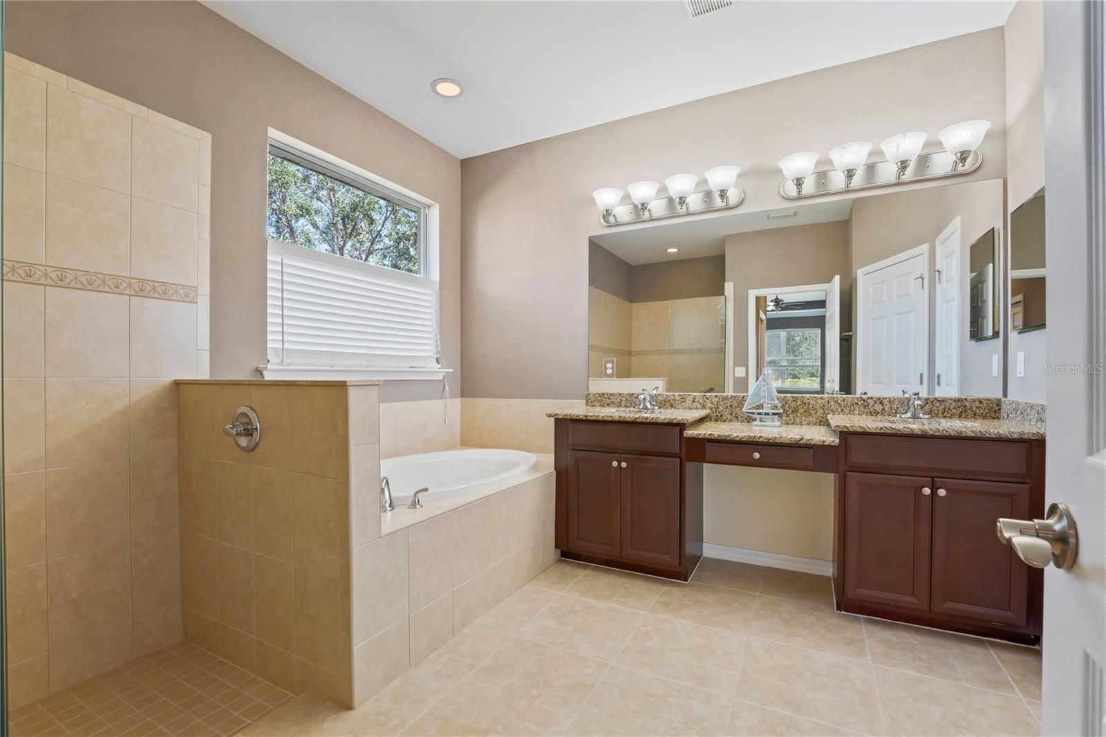 5432 LAYTON DR
