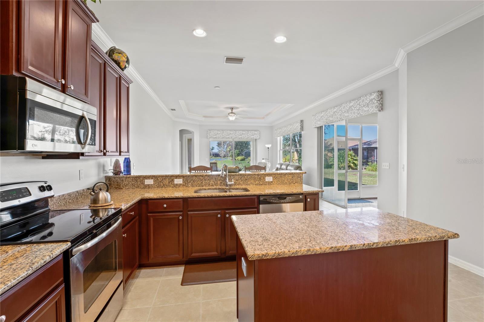 5432 LAYTON DR