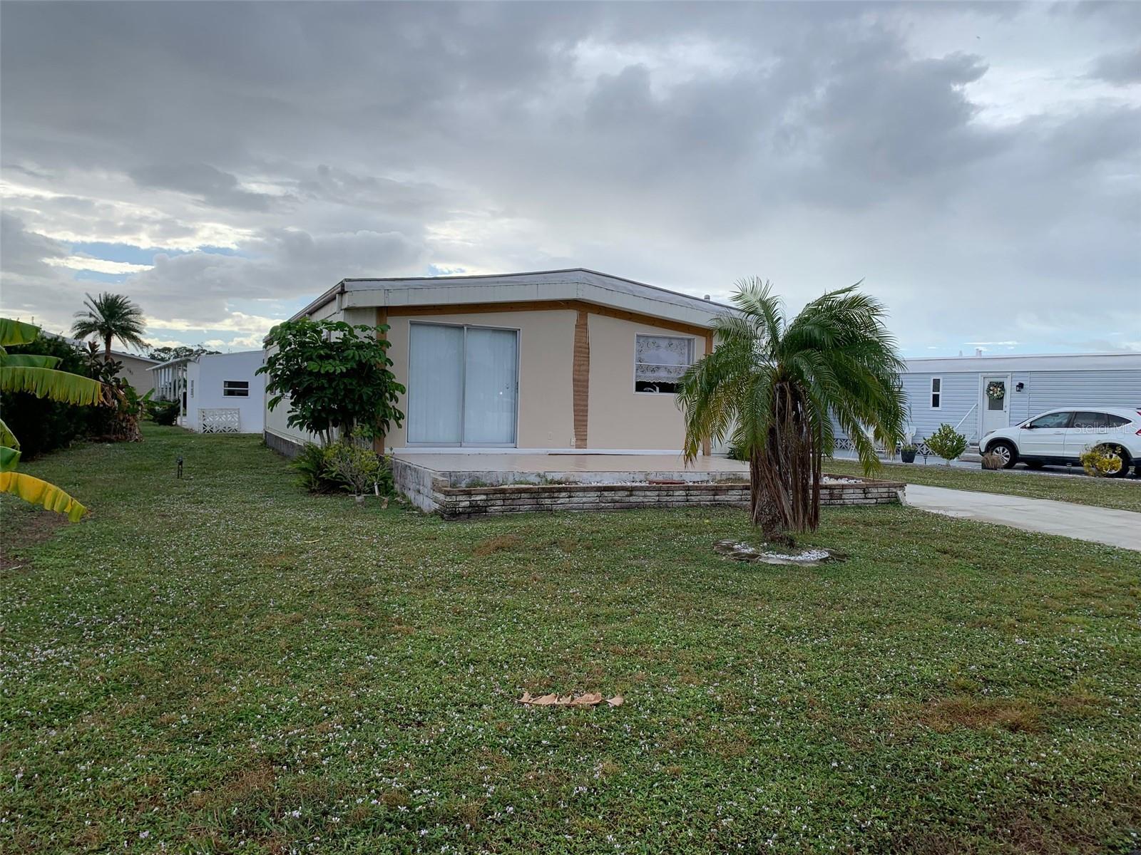 321 LA COSTA