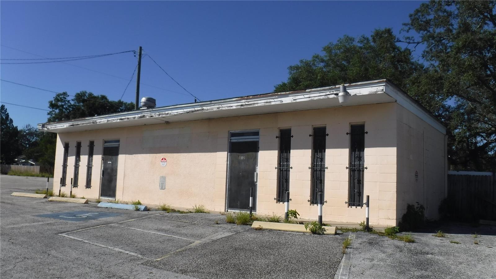 802 E WATERS AVE