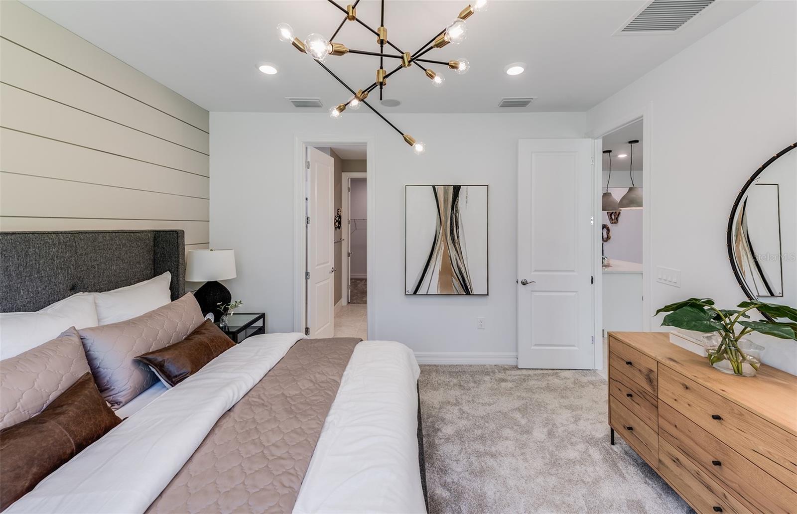 2139 DARLEY OAK WAY