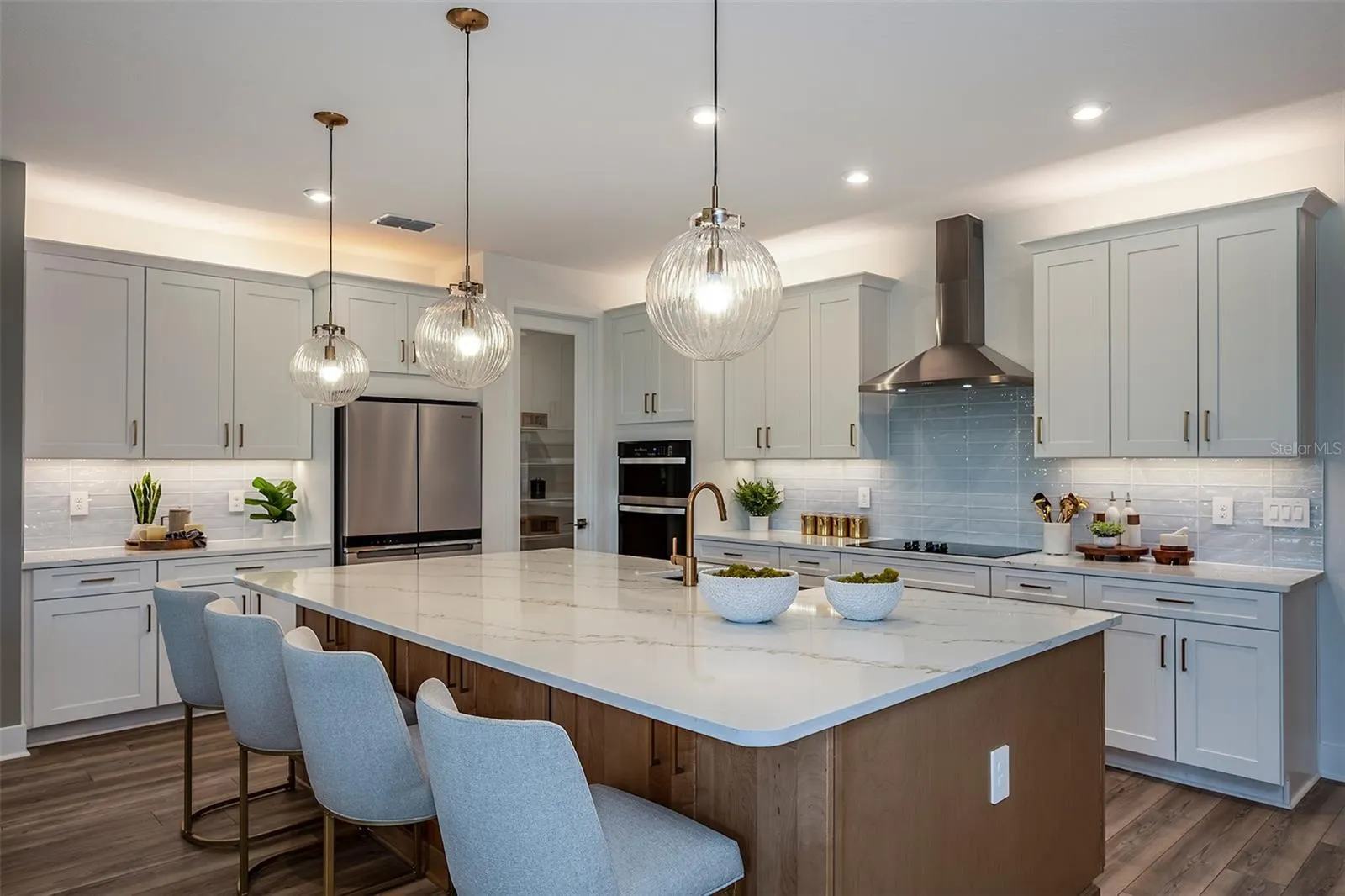 18424 VISTA PARK TER