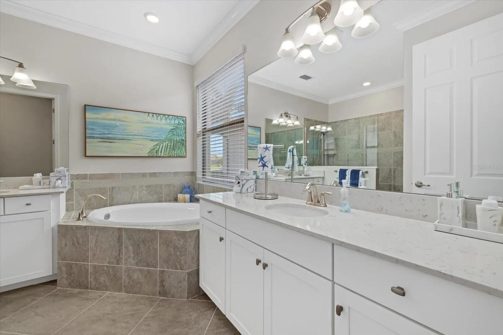23503 WAVERLY CIR