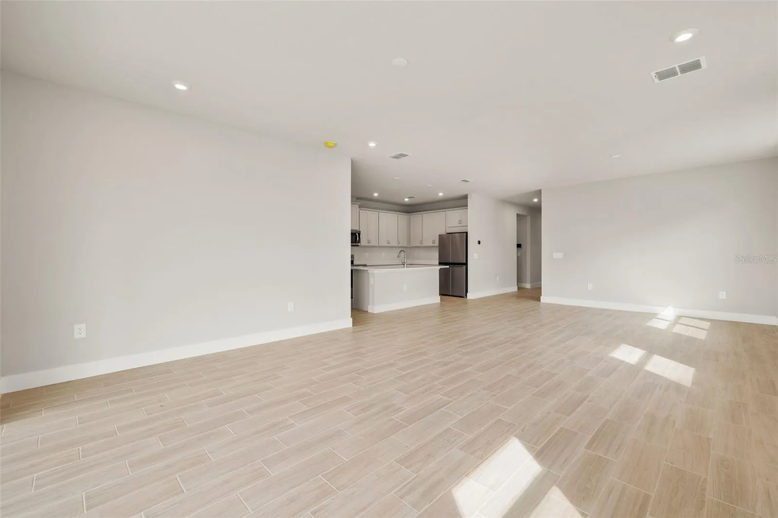 17909 SOLSTICE AVE