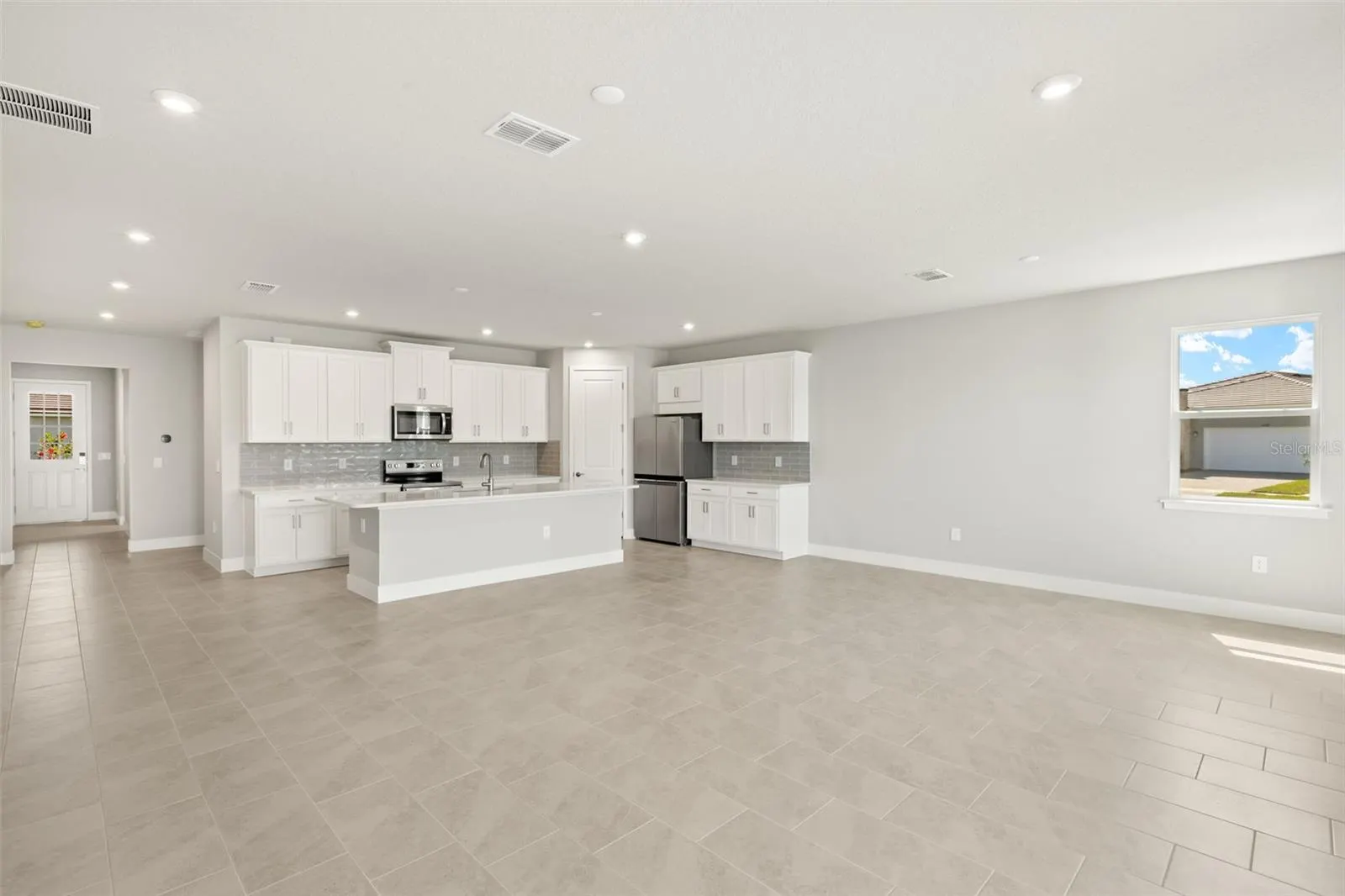 17901 SOLSTICE AVE