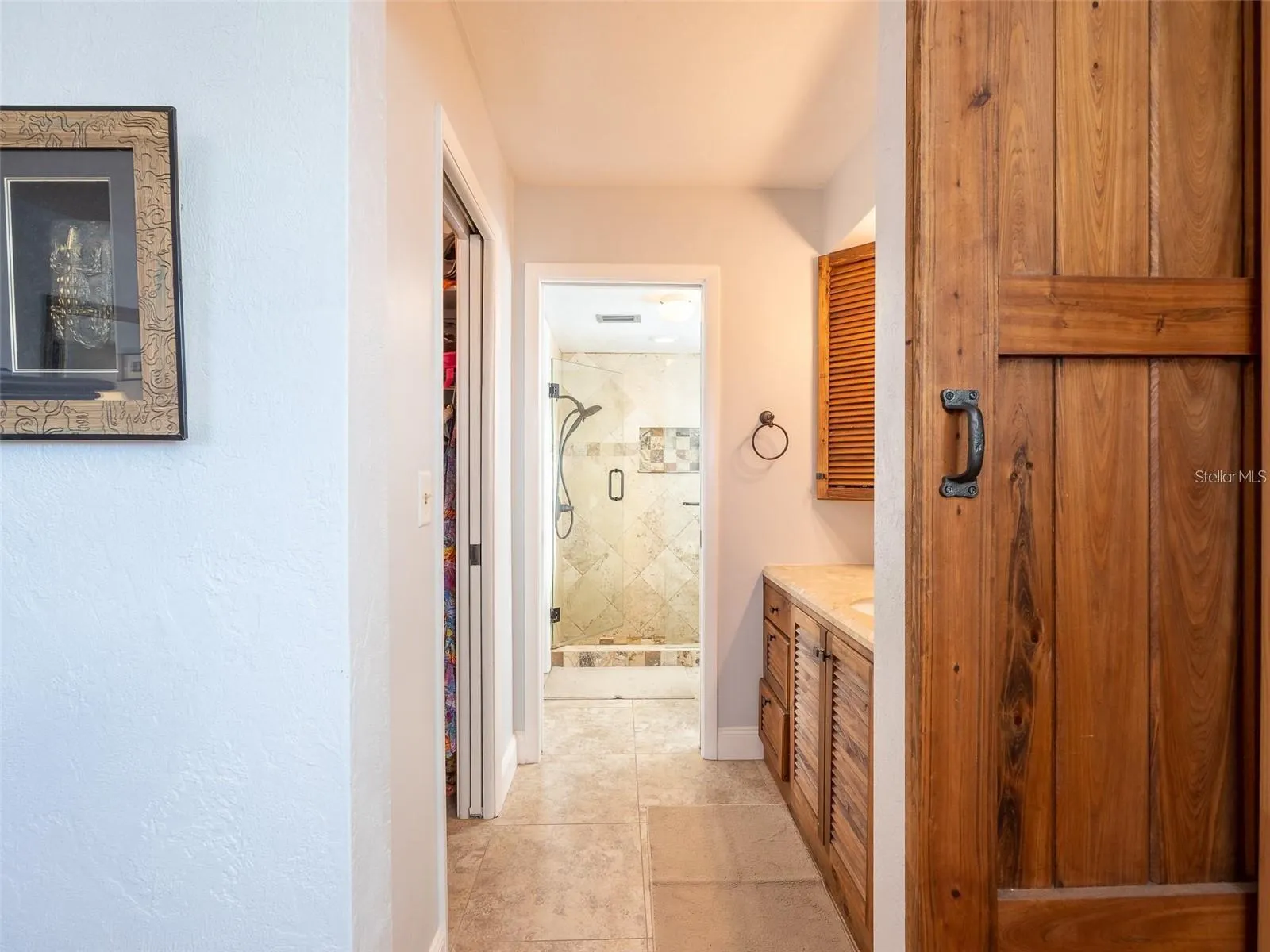 1290 CAMBRIDGE DR