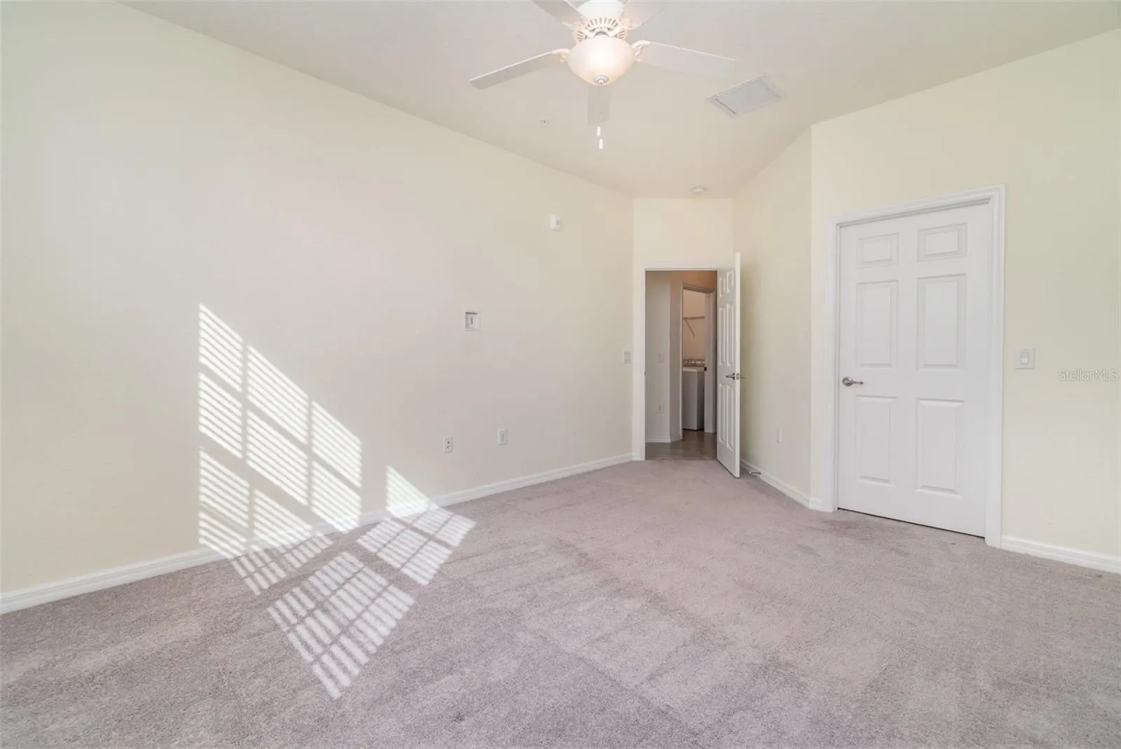 10800 TARFLOWER DR #202, #202